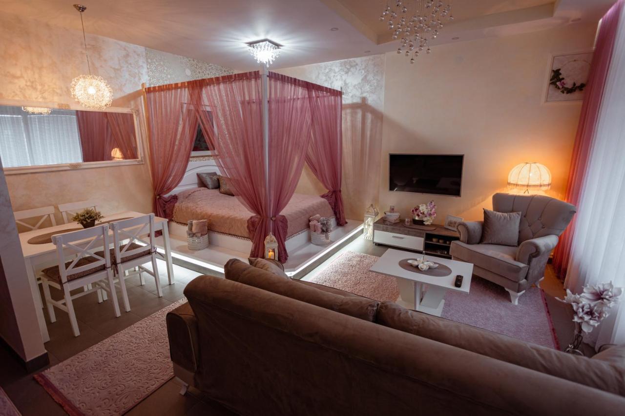 Studio Apartman Dona Nova Varoš Exteriör bild